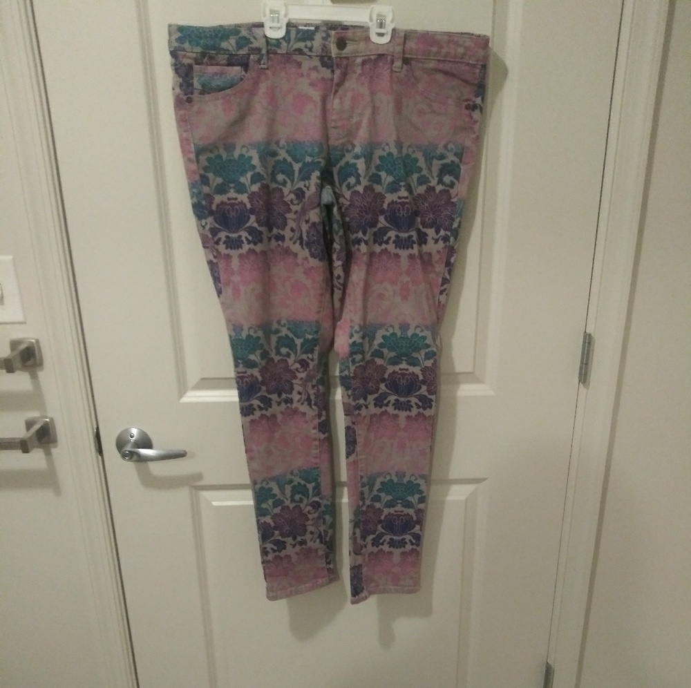 Multi-Colored floral skinny jeans